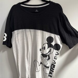 Disney Black and White Mickey Mouse Short Sleeve Tee